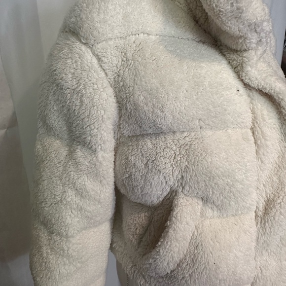 Fashion Nova Cream Fleece Jacket - Picture 5 of 7